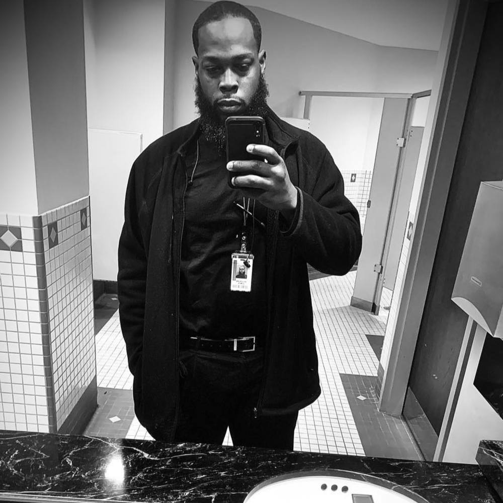 Meet your Posher, Ace